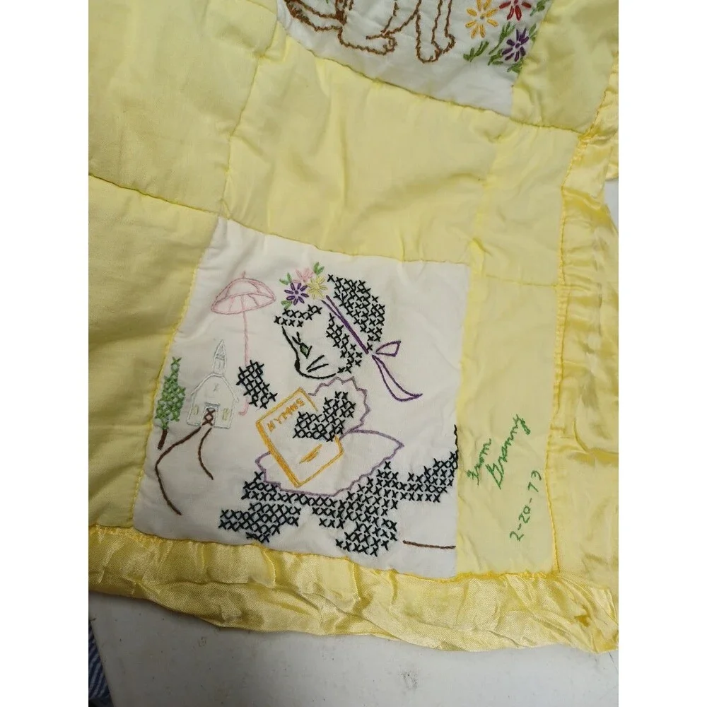 Vtg 70's Quilted Baby Crib Quilt Yellow Animals Embroidery Unisex 48x30